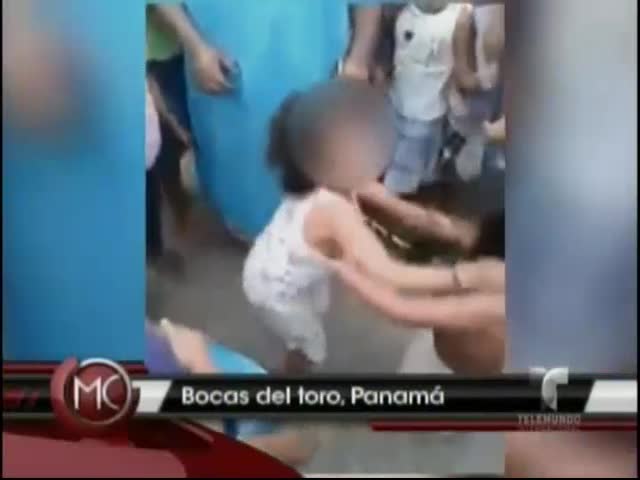 Niñas Son Obligadas Por Sus Madres A Pelear #Video