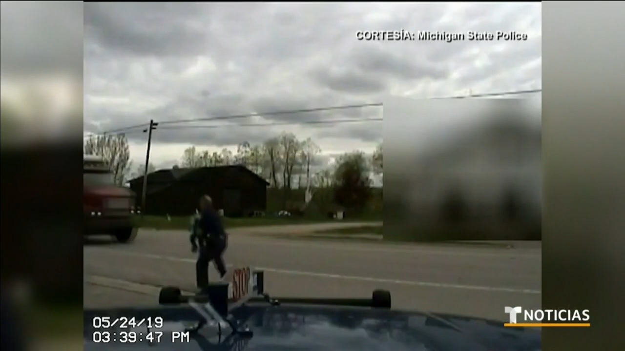 Salva A Niña A Punto De Ser Atropellada