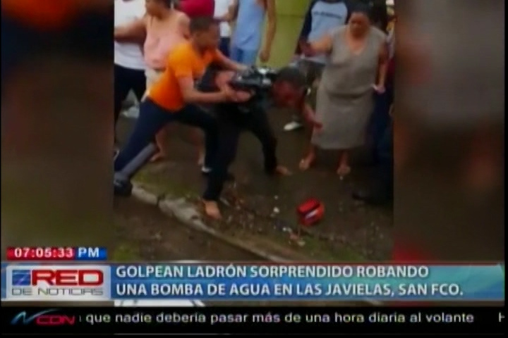 Multitud Golpea A Hombre Tras Sorprenderlo Robando