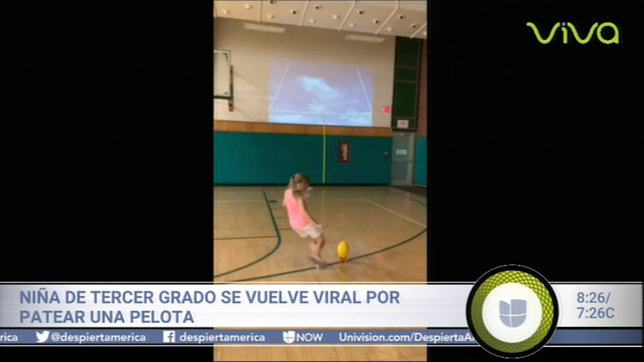 Niña De Tercer Grado Patea La Pelota Como Toda Una Profesional