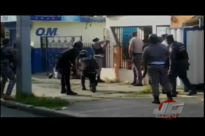 Santiago: Así Fue El Tiroteo Con Los Ladrones Que Se Escondieron En Una Casa