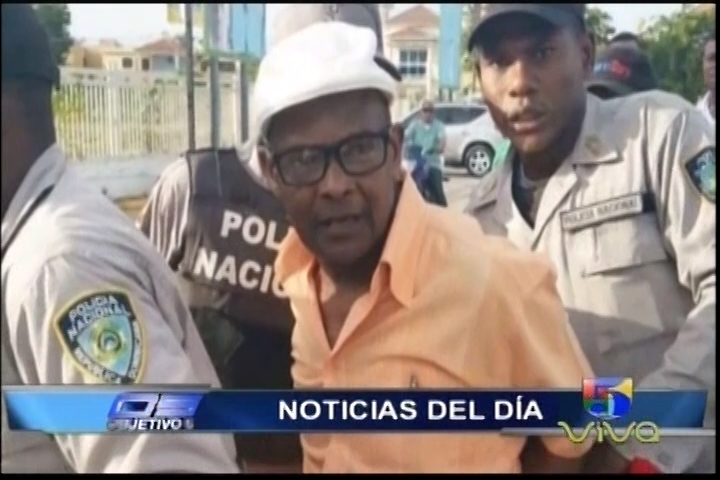 Doble Crimen En Parqueo De San Cristóbal