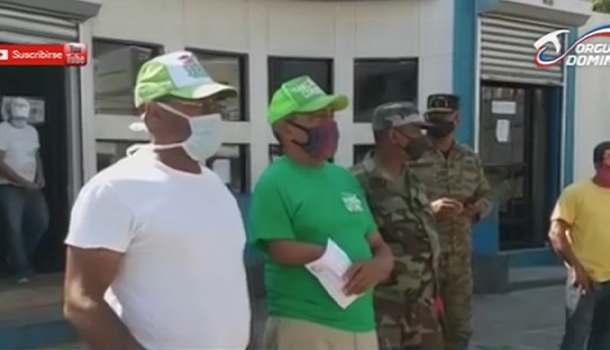 Comunitarios Realizan Marcha Frente A EDENORTE En Demanda De Las Altas Tarifas Energéticas