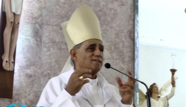 En Santiago, Monseñor Bretón Advierte Sobre “El Ciclón Electoral”