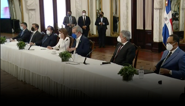 EN VIVO: Firma Del Reglamento De Aplicación De Alianzas Público – Privadas