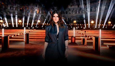 La Impresionante Presentación De Laura Pausini En El Coliseo De Roma