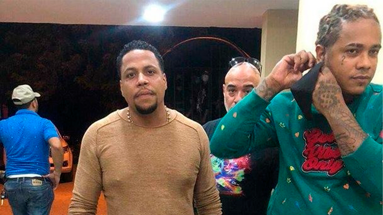 Arrestan A Shelow Shaq Y A Musicólogo Por Participación En Fiesta Clandestina