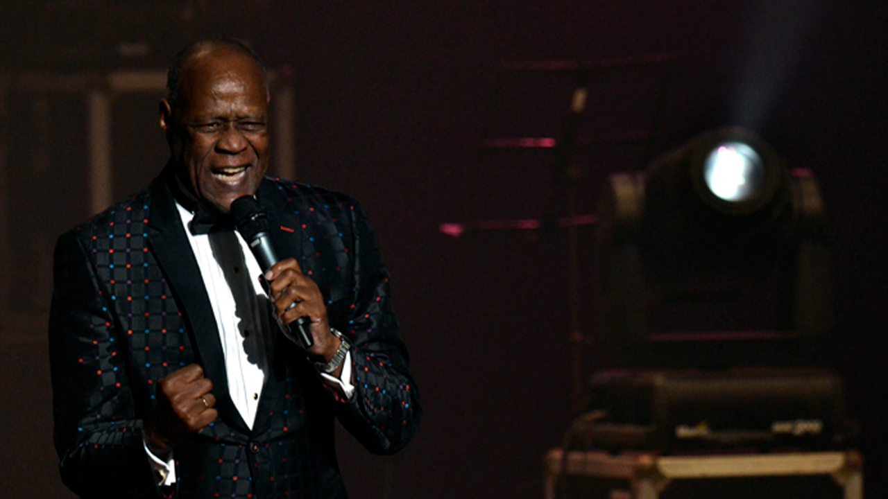 Johnny Ventura Se Prepara Para Concierto Virtual Con Motivo Del Día De Acción De Gracias