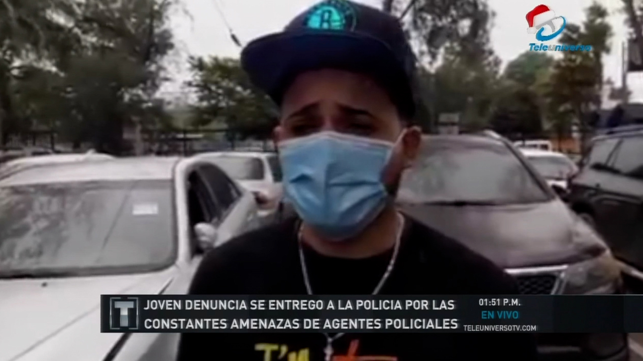 Joven Denuncia Se Está Entregando A La Policía Para Frenar Las Constantes Amenazas De Los Agentes