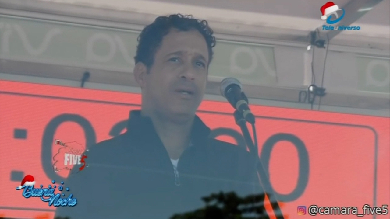 Camara Five 5 Sale A La Calle A Preguntar Que Piensa La Gente Sobre Récord De Carlos Silver