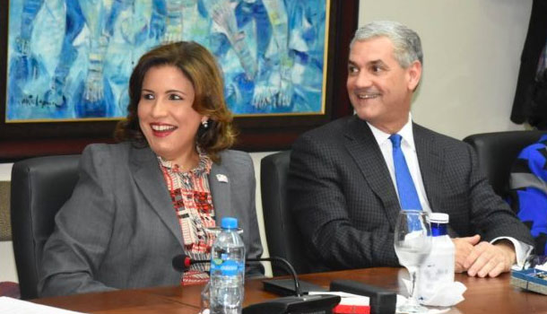 Reacciones Encontradas Por La Escogencia De Margarita Cedeño Como Vice-presidenta