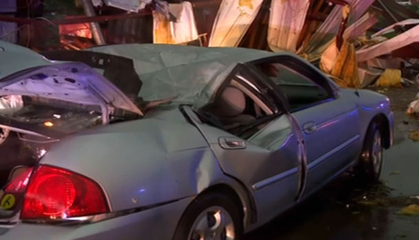 Panorama Devastador Y Varios Fallecidos Tras El Paso De Varios Tornados En El Sur De EE.UU.
