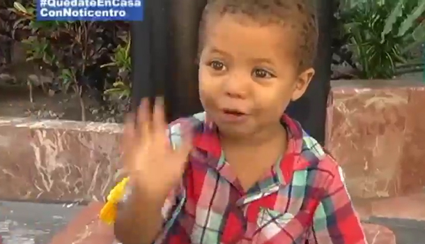 Mujer Abandona A Su Hijo De Dos Año En Un Carro De Concho En El Distrito Nacional