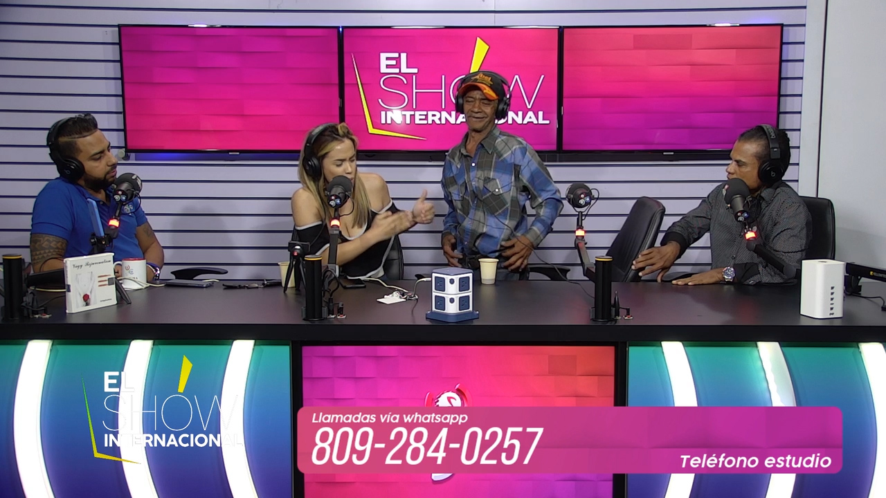 Se Prende La Cabina De El Show Internacional Con Una Entrevista A Fracatira