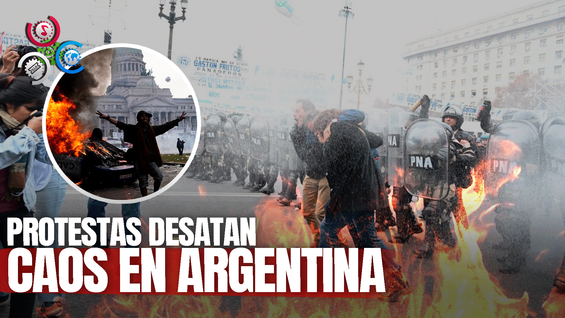 Manifestantes Pelean Contra Policía Frente Puertas De Congreso Nacional En Argentina