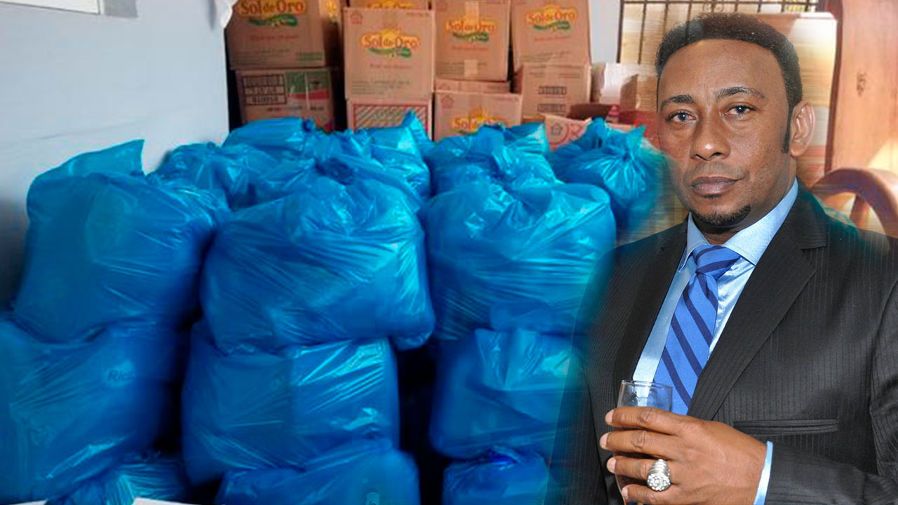 Anthony Santos Lleva Ayuda Social A Su Pueblo Natal | Conexión Urbana