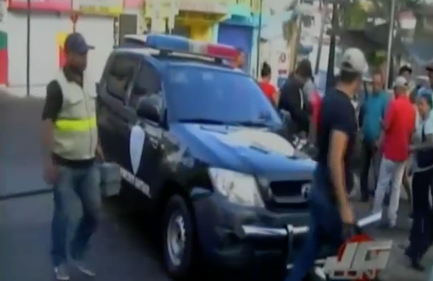 Hombre Mata A Otro Por Supuestos Celos En Santiago #Video