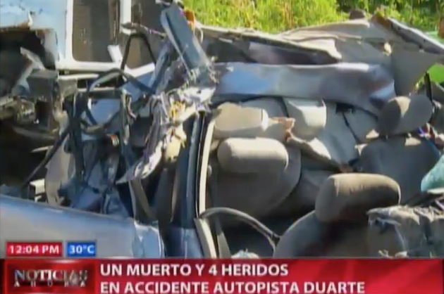 Un Muerto Y 4 Heridos En Accidente Autopista Duarte #Video