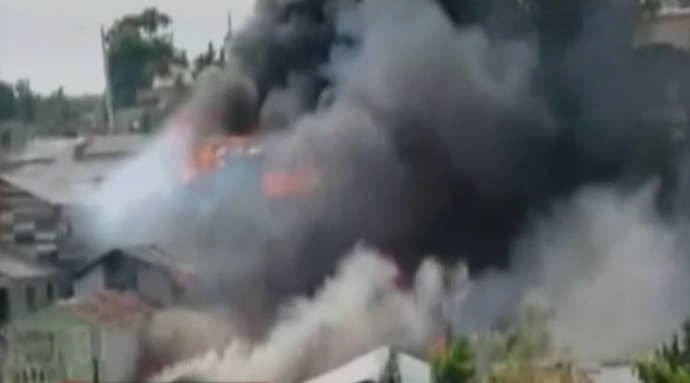 Enorme Incendio Afecta A Varias Casas En Un Sector De Santiago #Video