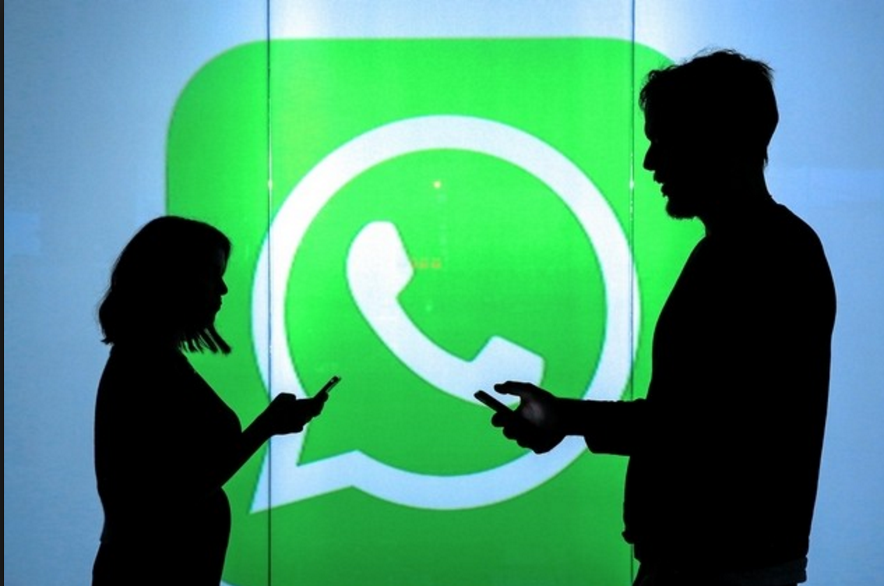 Todos Los Usuarios Se Muestran Indignados. Nueva Política De Whatsapp Permite Compartir Datos Privados De Gente