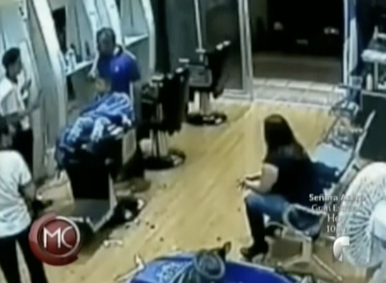 Excandidato Agrede A Barbero En Guatemala