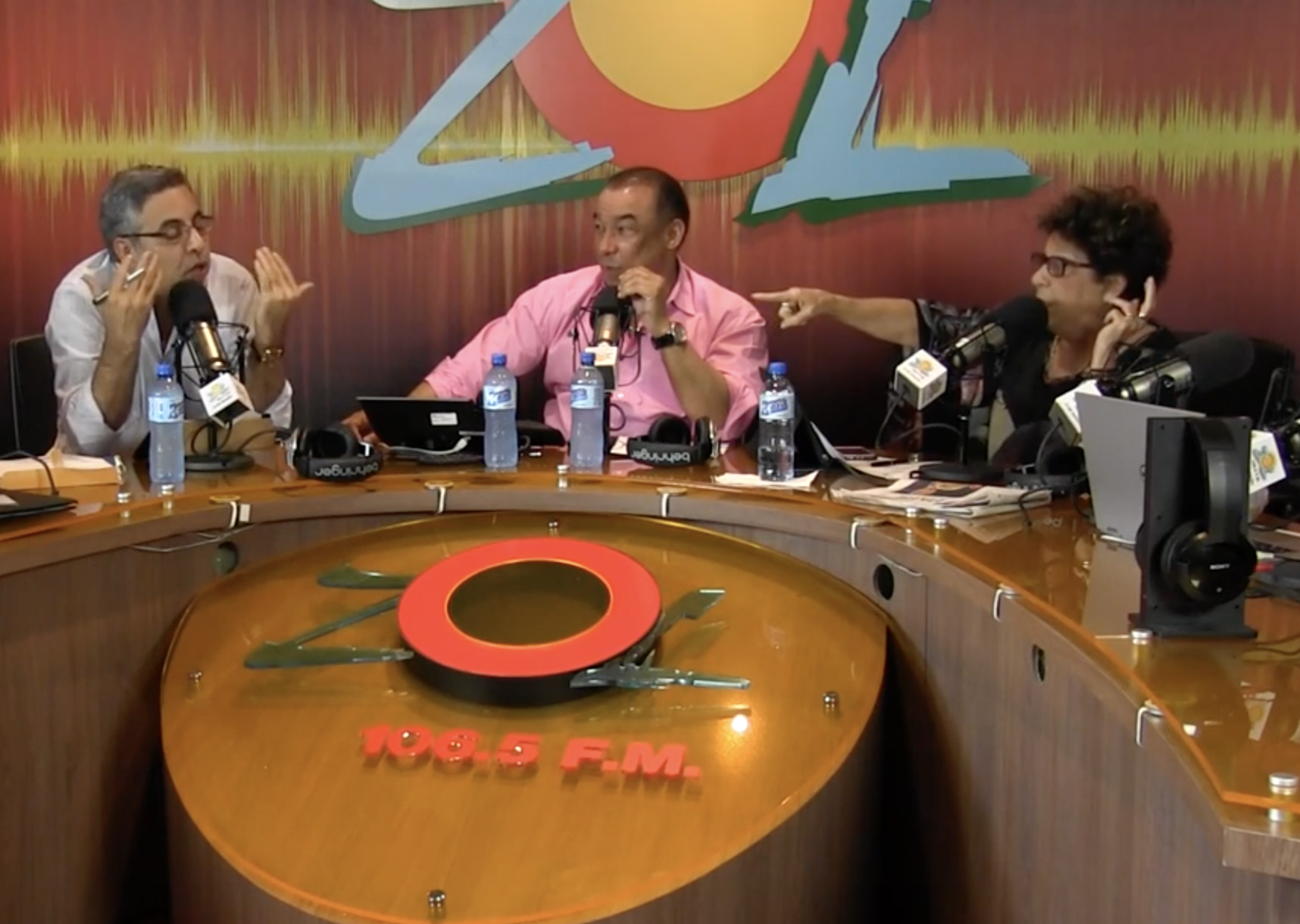 Debaten Sobre Identidad Racial En RD