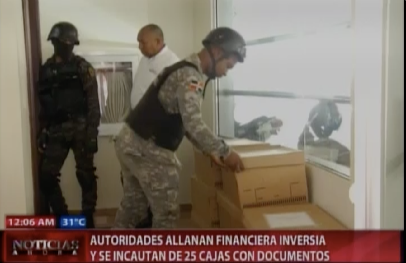 Autoridades Allanan Financiera Inversia Y Se Incautan 25 Cajas Con Documentos