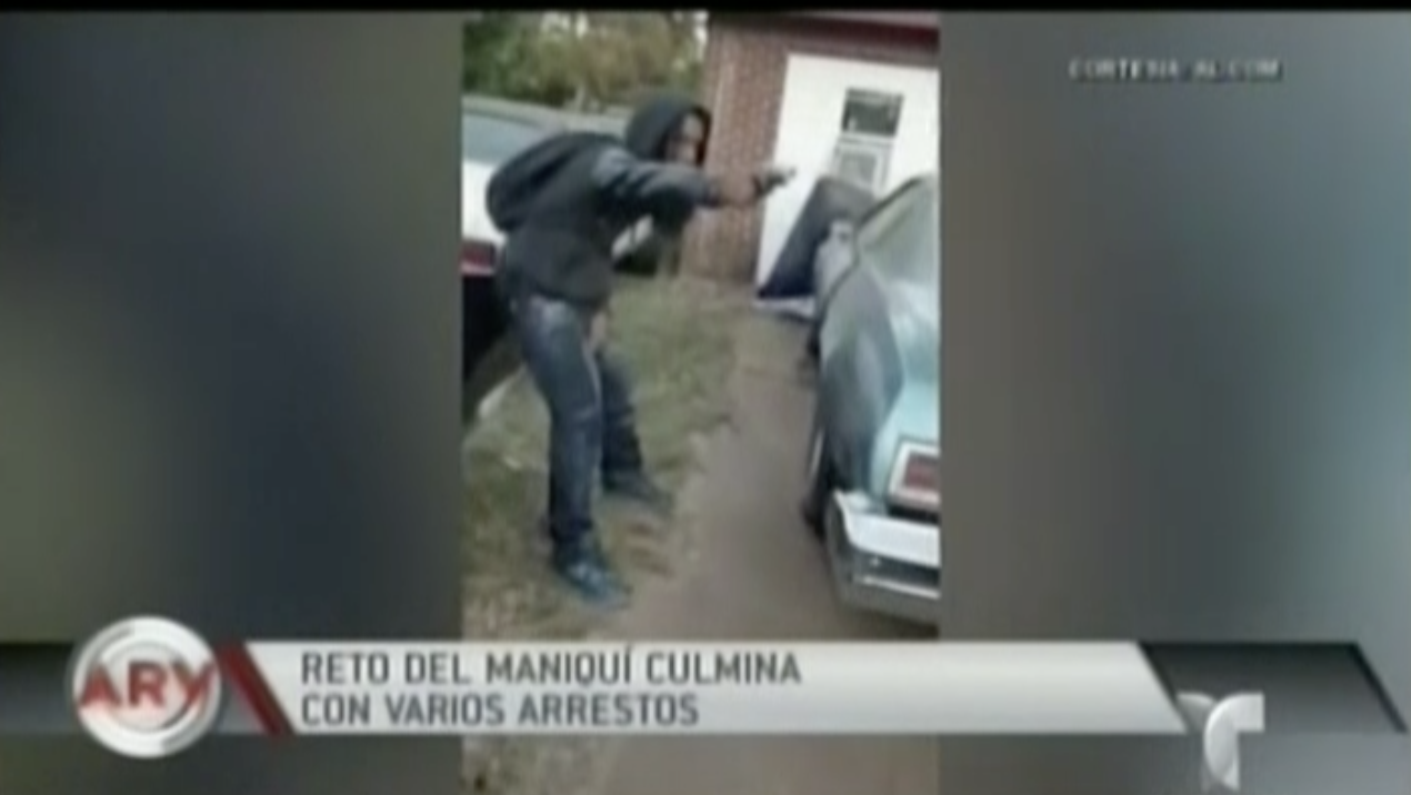 Reto Del Maniquí Culmina Con Varios Arrestos. Se Grabaron Con Armas De Fuego Y Luego Llegó La Policía Para Detenerlos