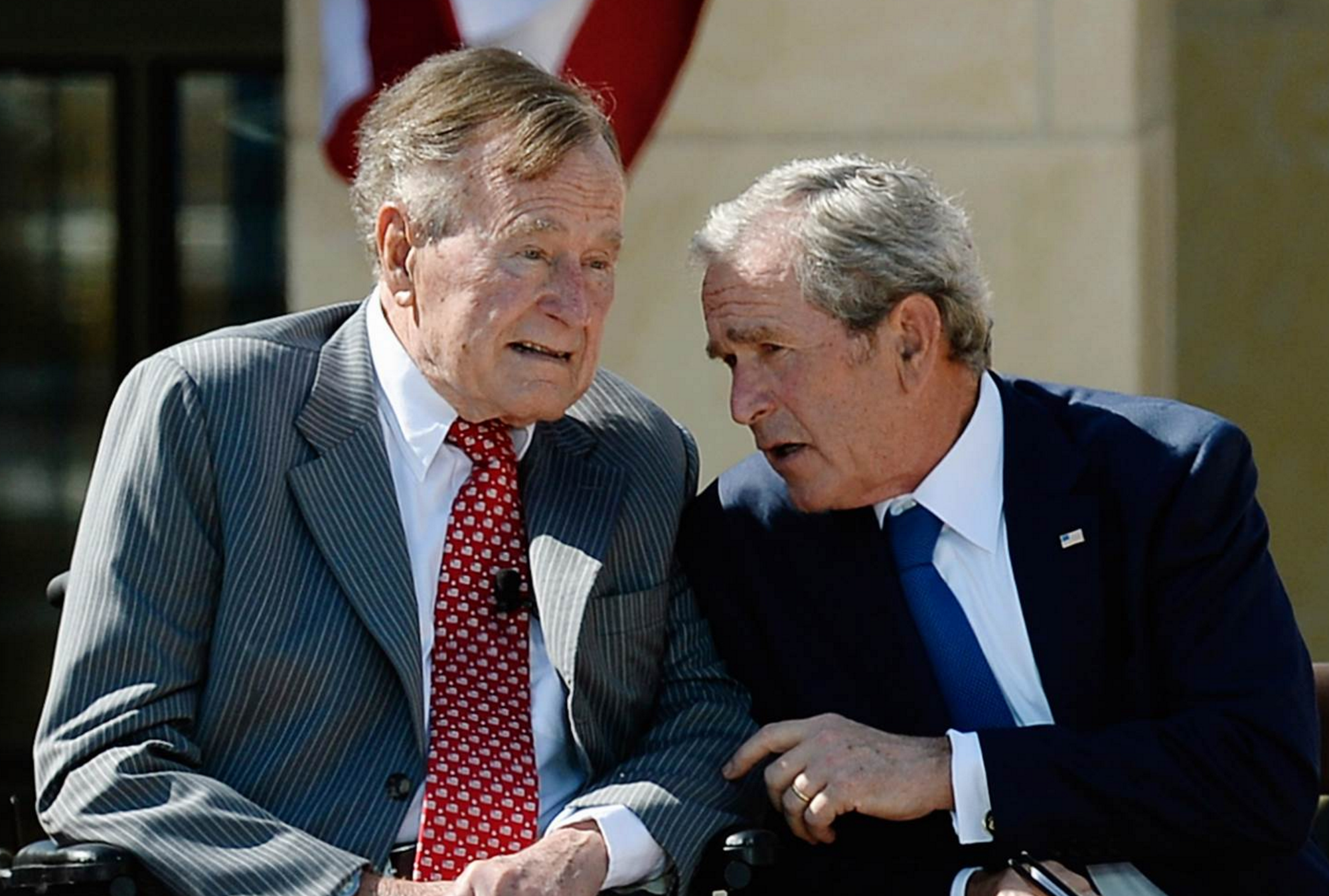 Ex Presidente Bush Padre En Delicado Estado De Salud