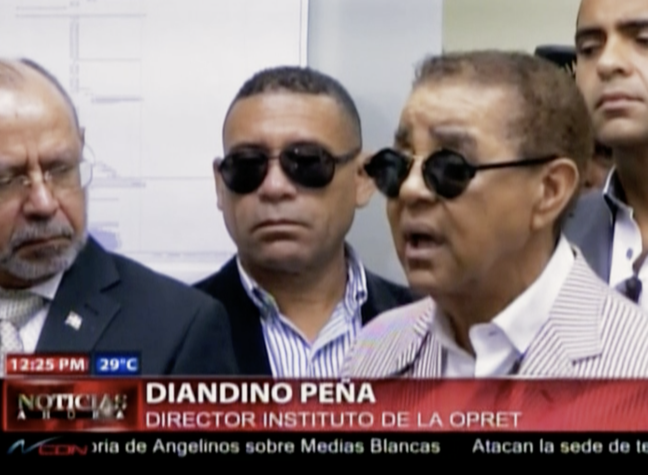 Diandino Peña Dice En Rueda De Prensa Que Está Agradecido De Danilo Medina Por Dejarlo Trabajar Junto A El