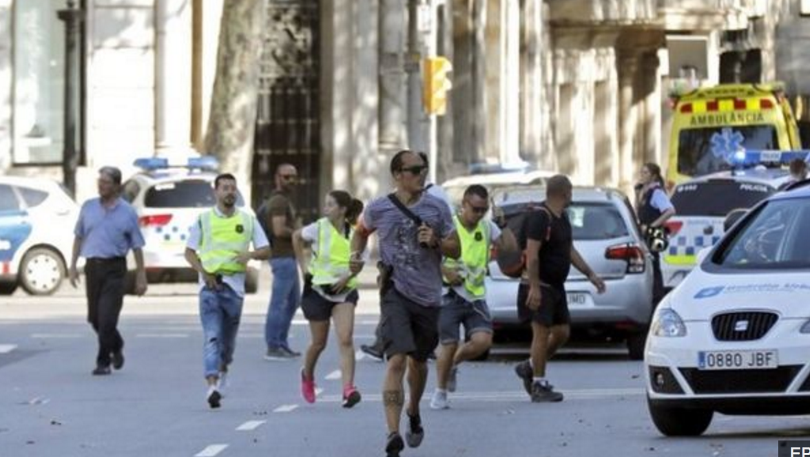 Al Menos 13 Muertos Y 32 Heridos En Atropello Masivo En Las Ramblas De Barcelona Calificado Como “atentado Terrorista”