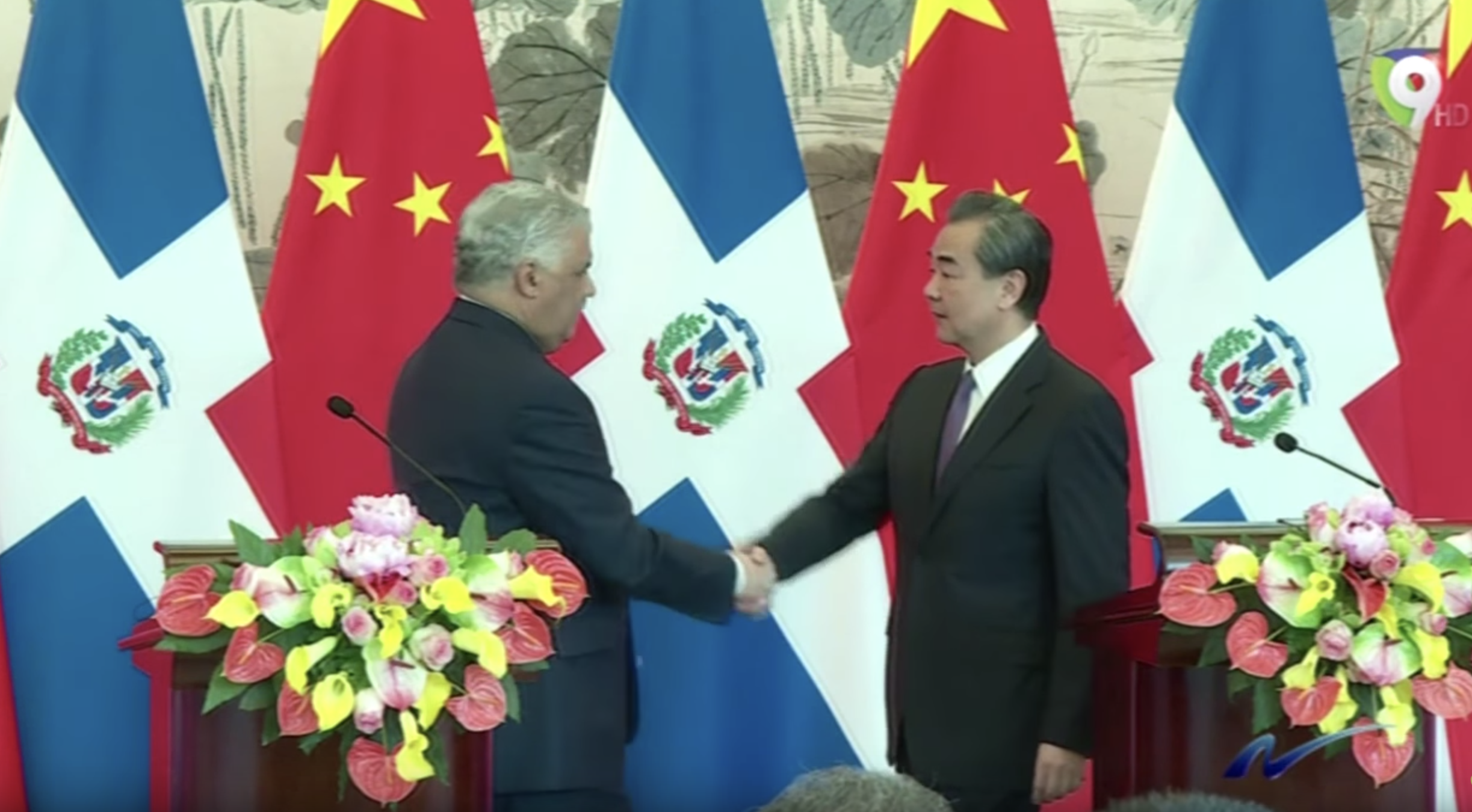 Nuria: Relación De China VS Taiwan Con RD