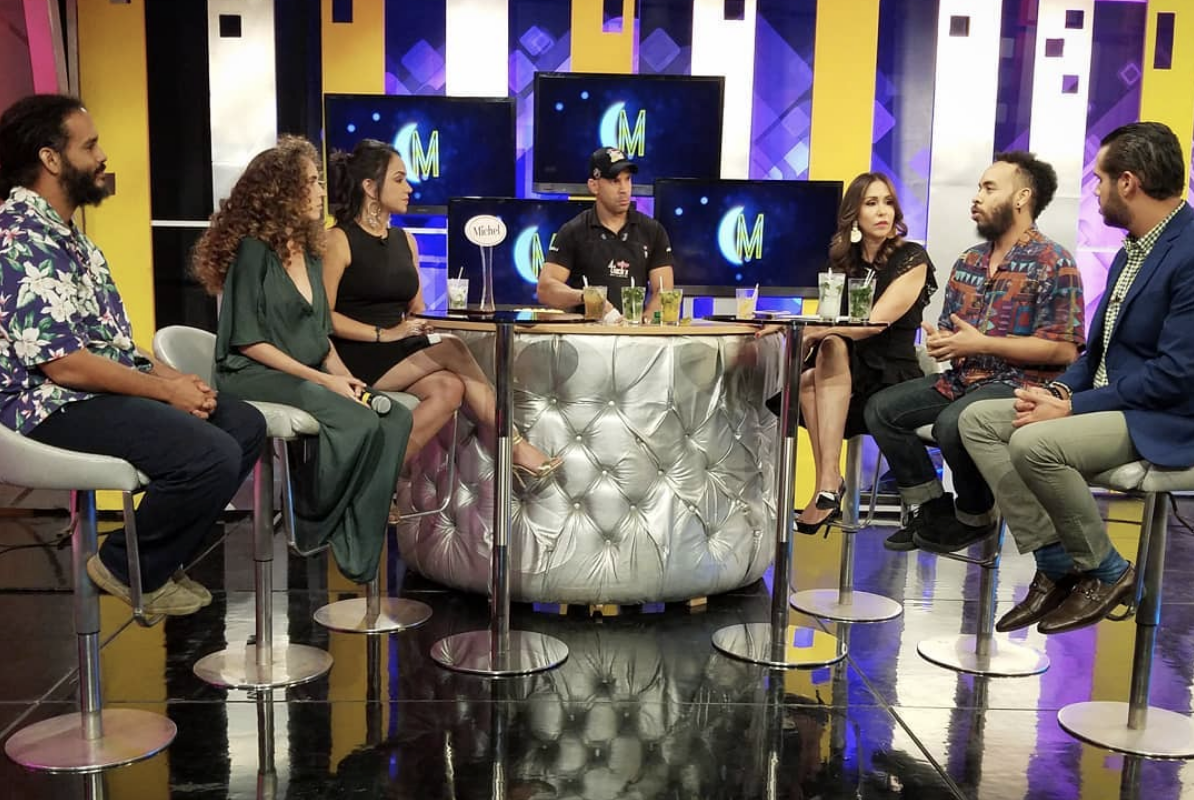 Folklore Afro-Dominicano En El Bar De Esta Noche Marisela