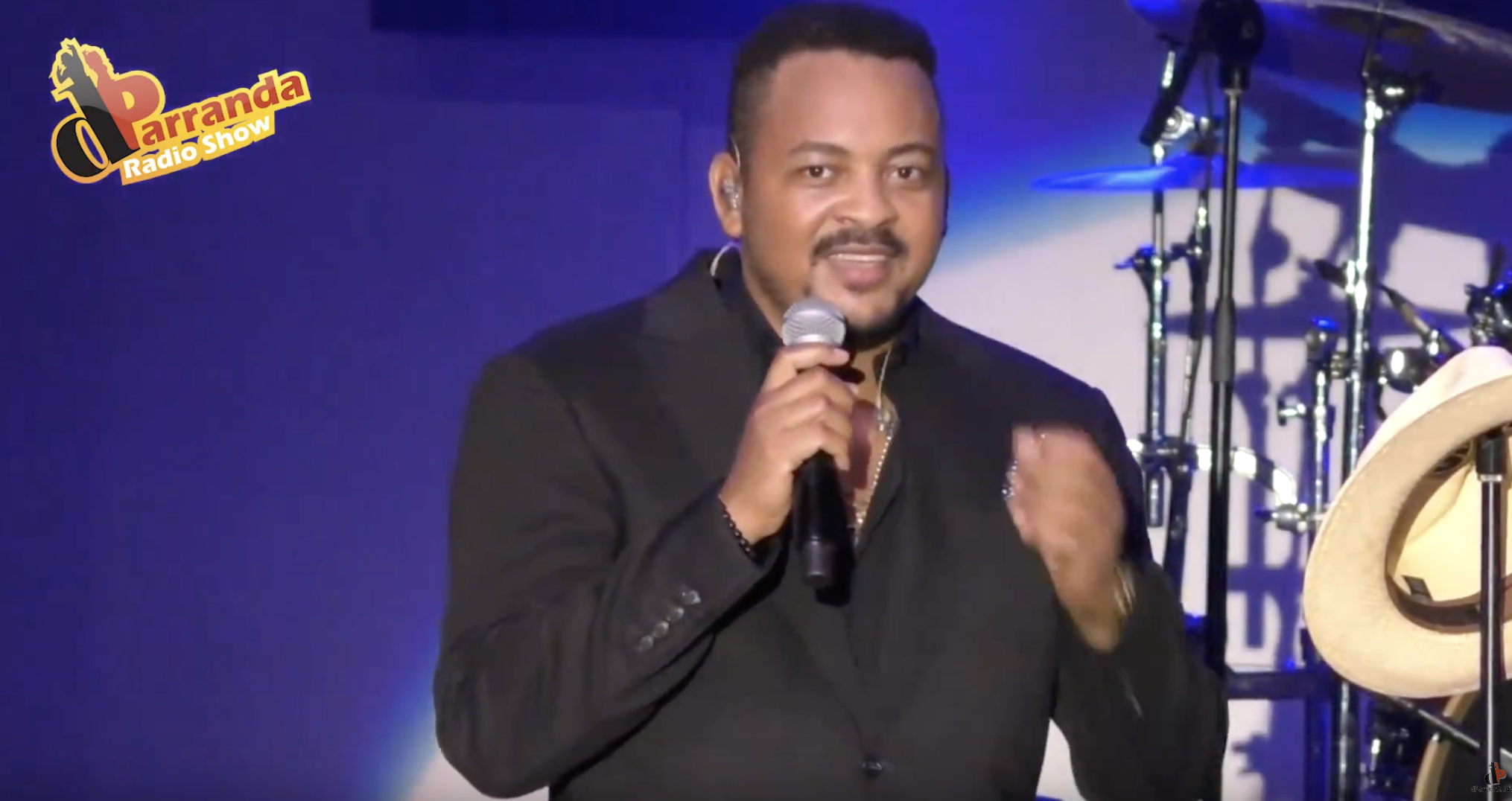 Wason Brazoban Fanático De La Música Urbana, Critica Sus Letras / Concierto De Héctor Acosta