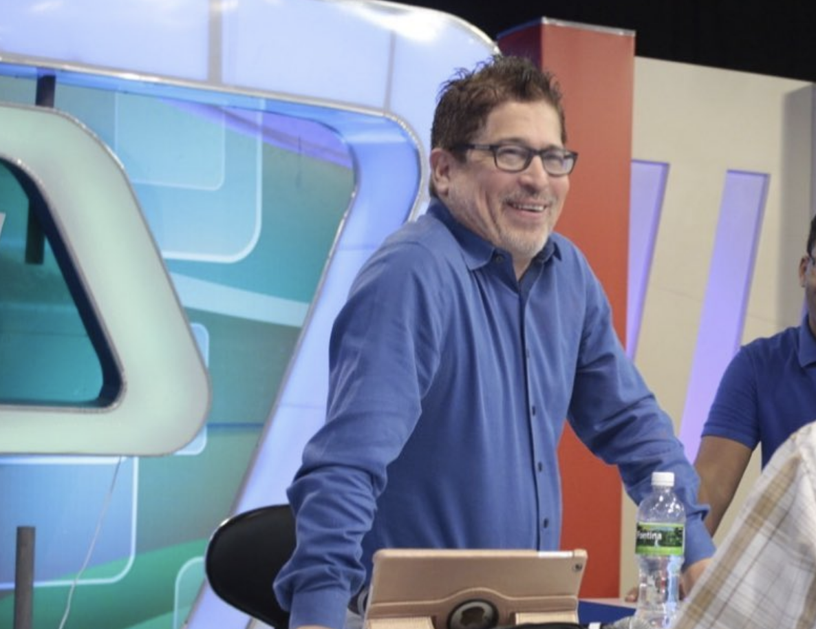 El Show Del Mediodía Transmisión En Vivo Del 24 De Octubre Del 2018