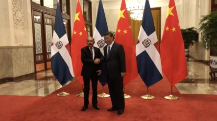 Presidente De La República Dominicana Danilo Medina Es Recibido Por El Presidente De La República Popular China Xi Jinping