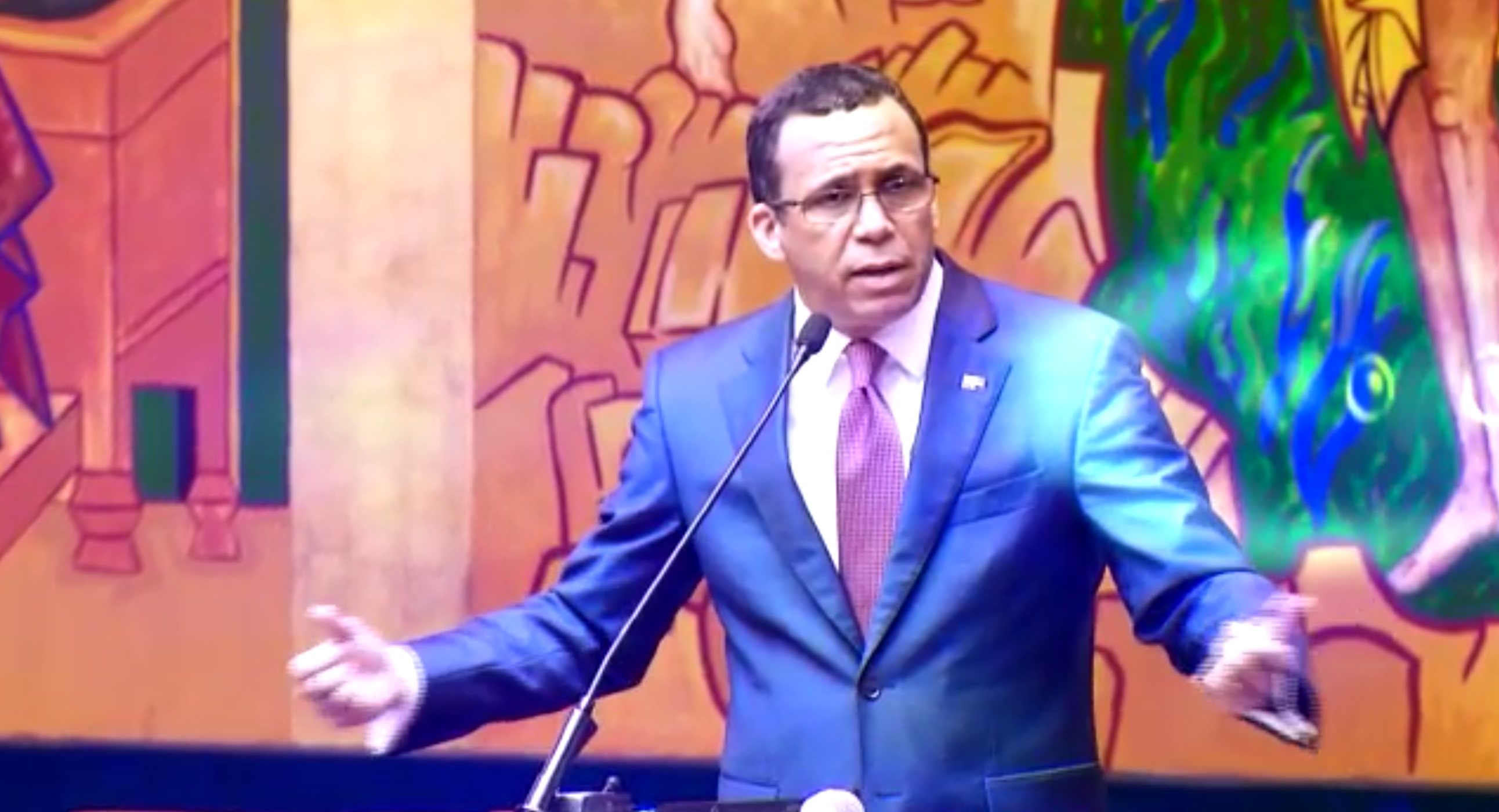 Andrés Navarro Comprometido Con Su Servicio Un Defensor De La Nación