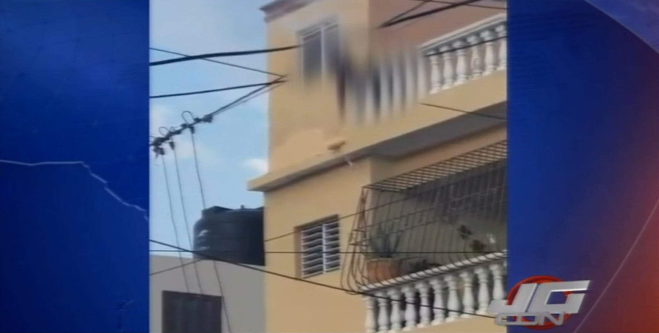 Un Hombre Casi Pierde La Vida Al Hacer Contacto Con El Tendido Eléctrico Mientras Pintaba