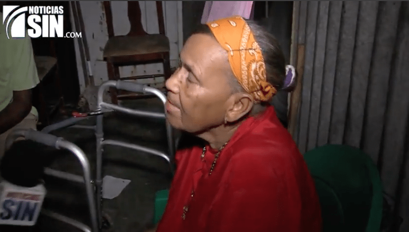 Familias Del Bajo Yuna Buscan Refugio En Casa De Dirigentes Comunitarios Por Paso Del Huracán Irma