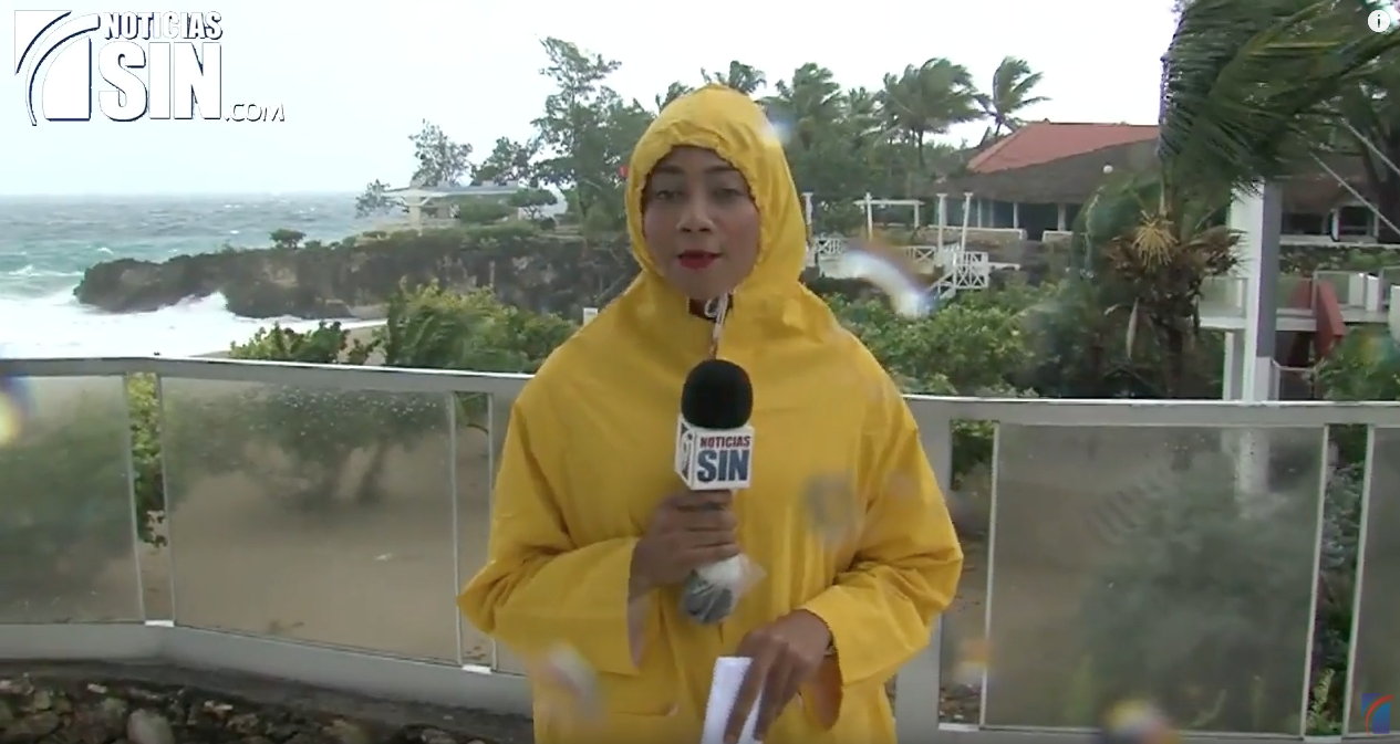 Con El Ojo En El Huracán Irma: Olas De Playa Alicia Impactan Rocas En Puerto Plata  