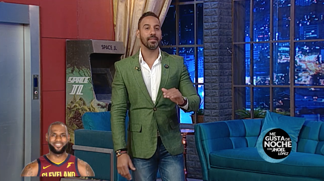 Analizando El Nombre De Los Artistas Y Los Atletas Americanos Vs Los Dominicanos En Me Gusta De Noche Con Jhoel López