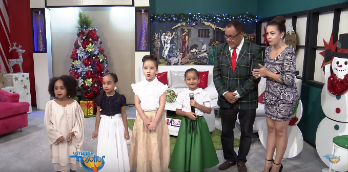 Niñas Representan Las Hermanas Mirabal En Ustedes Y Nosotros