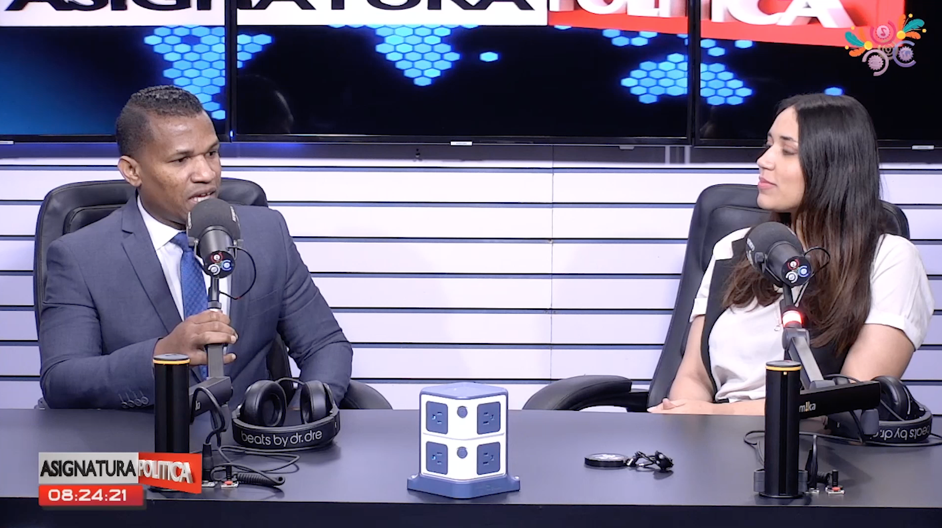 Políticos Que Amenazan Sus Empleados En Busca De Los Votos | Asignatura Política