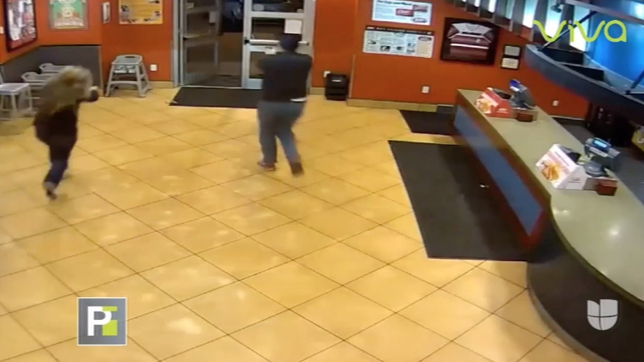 Entra A Una Tienda A Robar Y Sale Esposado Al Instante