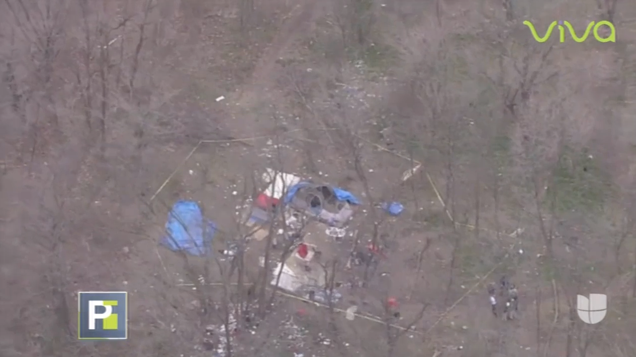 Escenas De Terror Se Vivieron En EE.UU Al Encontrar A 4 Personas Muertas En Un Bosque Dentro De Una Casa De Campaña