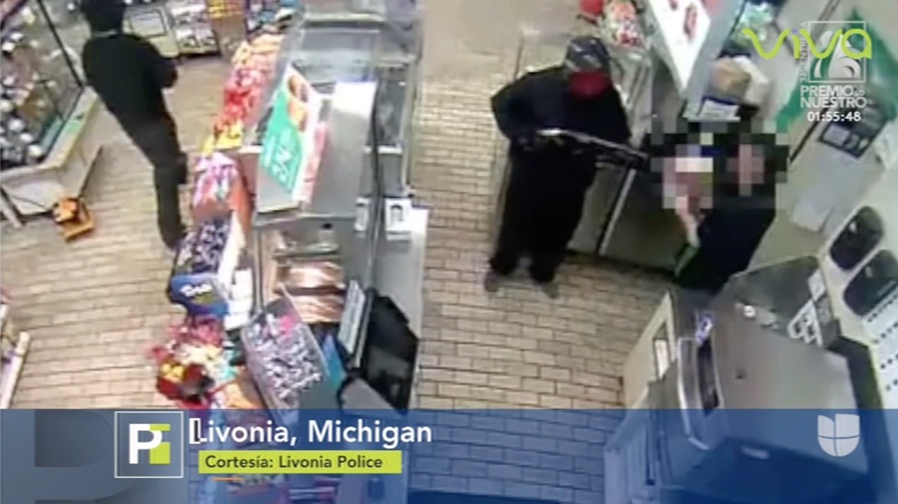 En Minutos Ladrones Asaltan Dos Tiendas