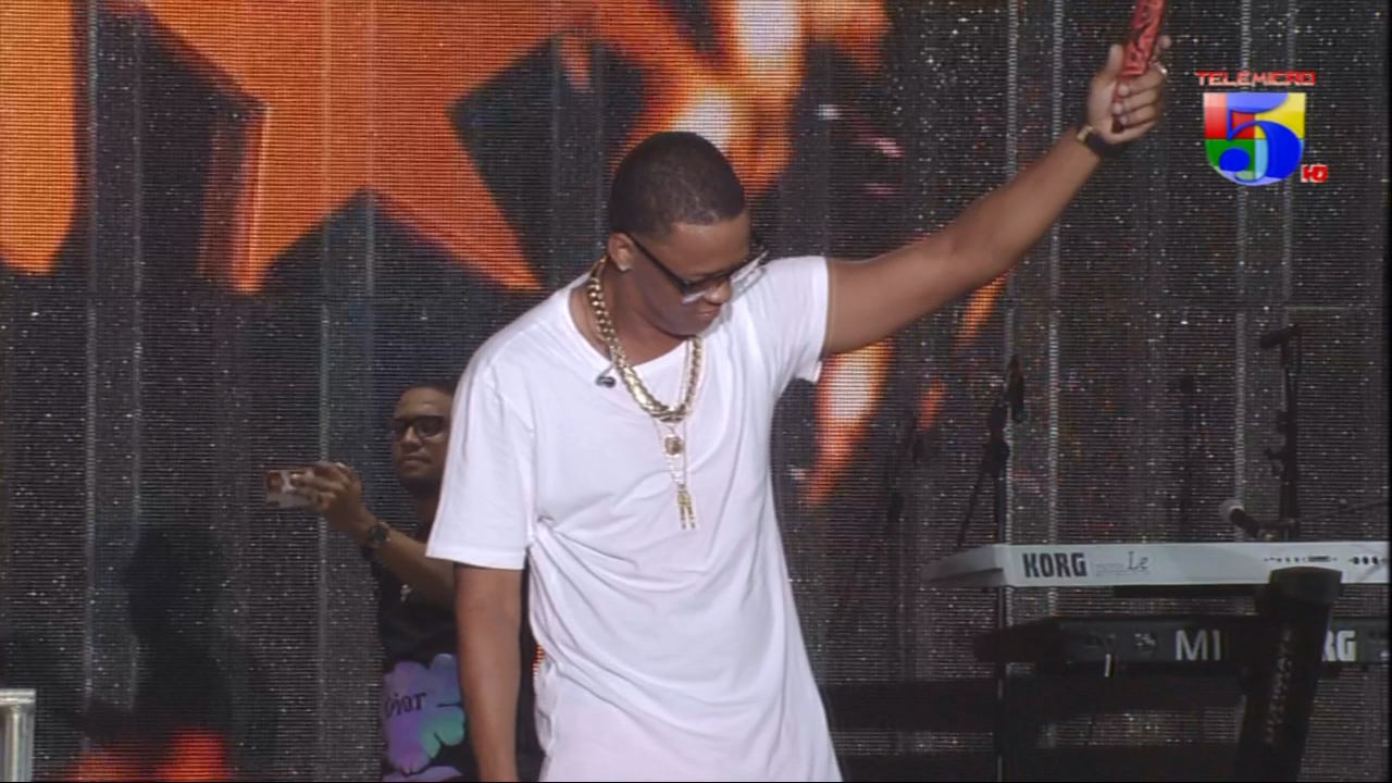 ¡COMPLETO! Presentación De Papá Secreto En La Fiesta Telemicro 2019