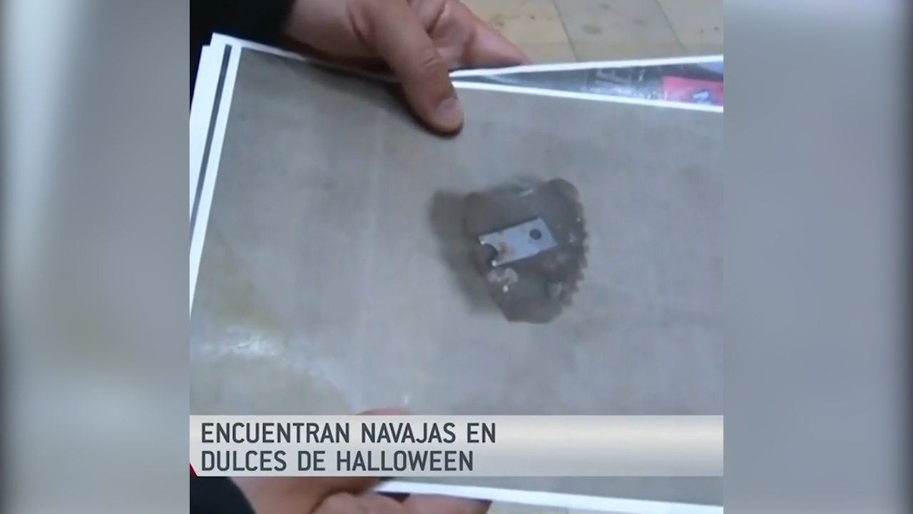 Encuentran Navajas En Dulces De Halloween
