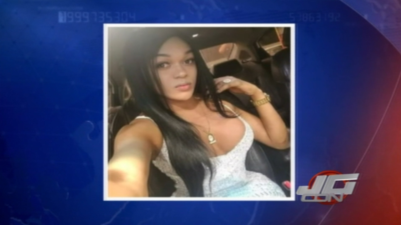 Muere Joven Transexual Cuando Se Practicaba Cirugía En Su Casa