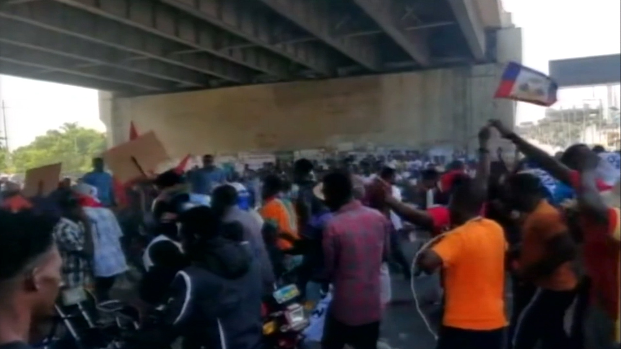 Se Incrementan Las Protestas En Haití Por Falta De Combustible